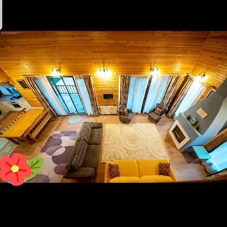 Linatreehouse