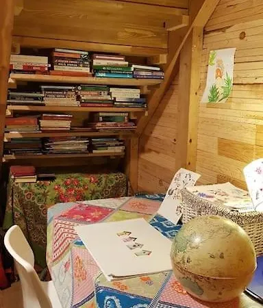 ホテル Linatreehouse 4*