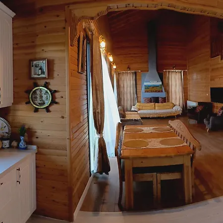Linatreehouse Hotel 4*